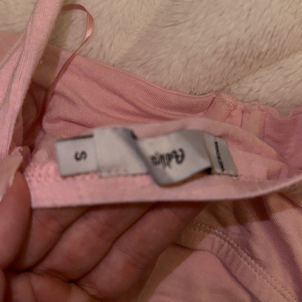 Adika top bundle - Picture 3 of 4